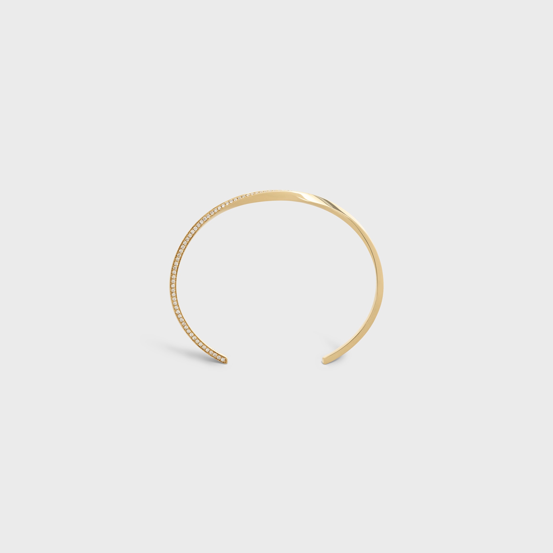 ブレスレット CELINE Triomphe asymmetric in brass cuff with gold finish CELINE Triomphe Asymmetric Cuff in Brass with Gold Finish