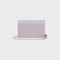 POCHETTE AVEC CHA&Icirc;NE MARGO veau brillant - LIGHT LILAC - POCHETTES AVEC CHA&Icirc;NE - 2 | CELINE