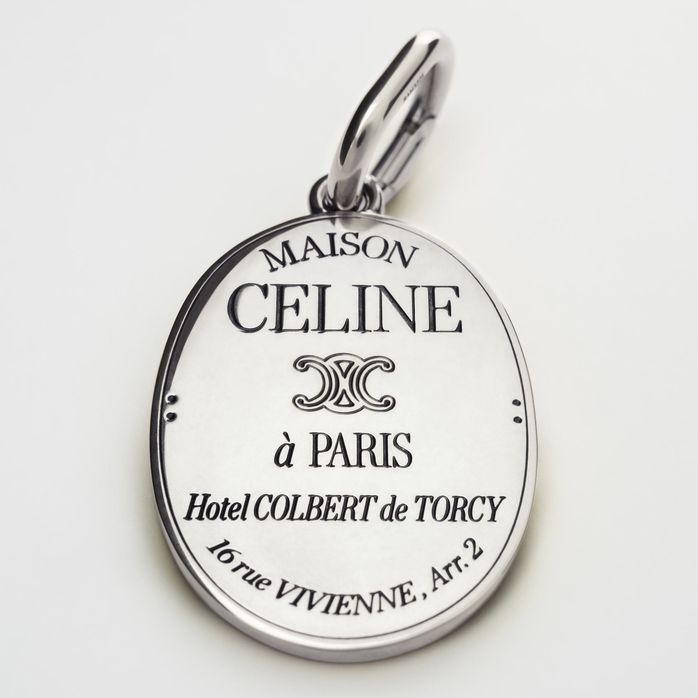 CELINE チャーム MAISON CELINE メダル / ロジウムフィニッシュ ブラス