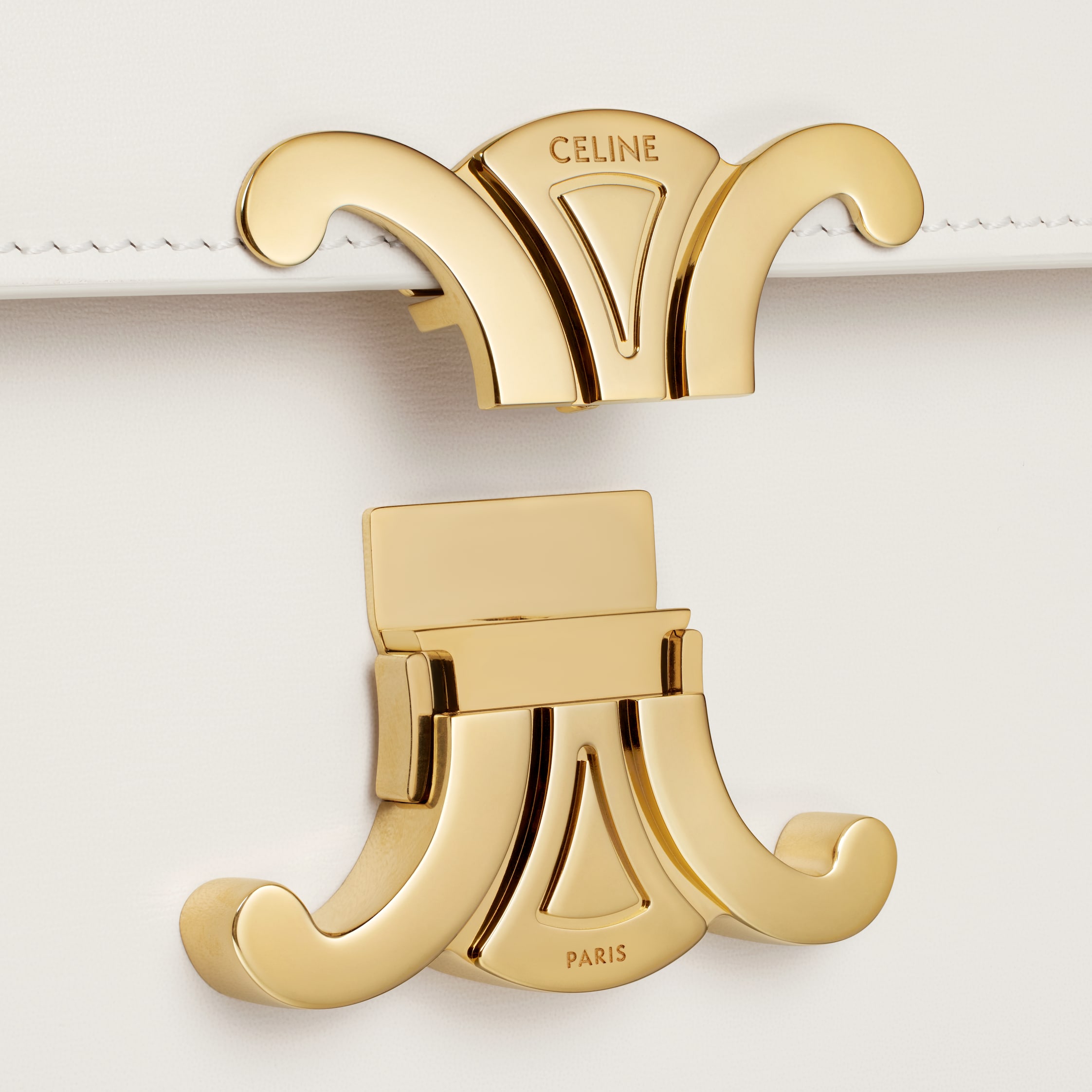 CLASSIQUE TRIOMPHE BAG IN shiny calfskin - RICE | CELINE