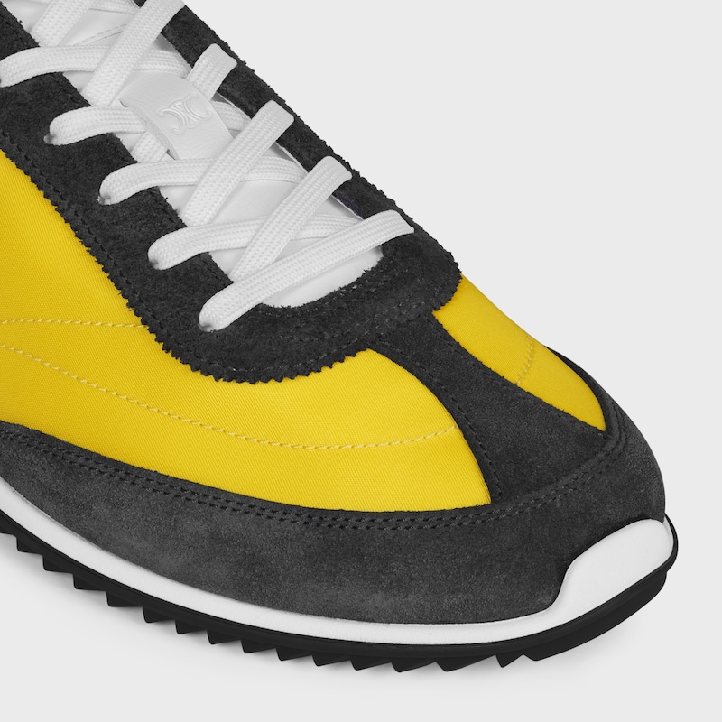CELINE RACER - SNEAKER BASSE AVEC TRIOMPHE EN NYLON, CUIR DE VEAU VELOURS ET CUIR DE VEAU - JAUNE/GRIS FONC&Eacute; -  - 1 | CELINE