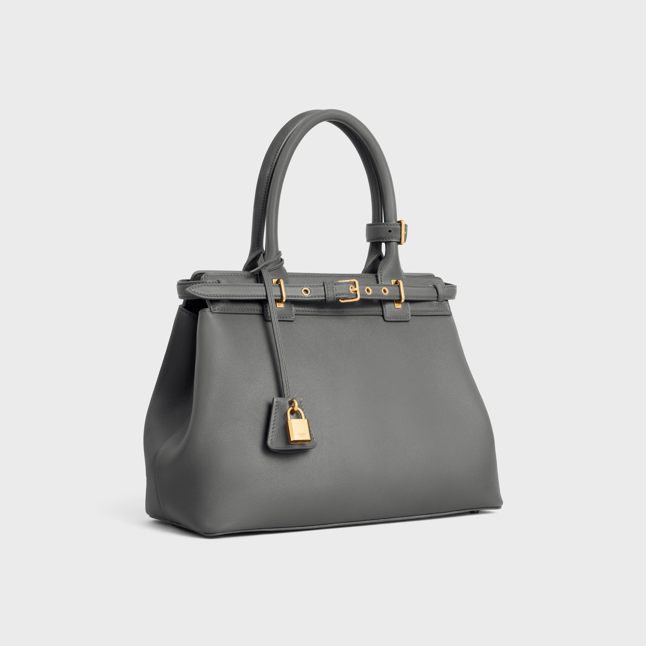 ☆VIP価格☆ CELINE ミニ トライアングル カーフレザーバッグ 楽天市場】CELINE セリーヌ ショルダーバッグ Mini Triangle