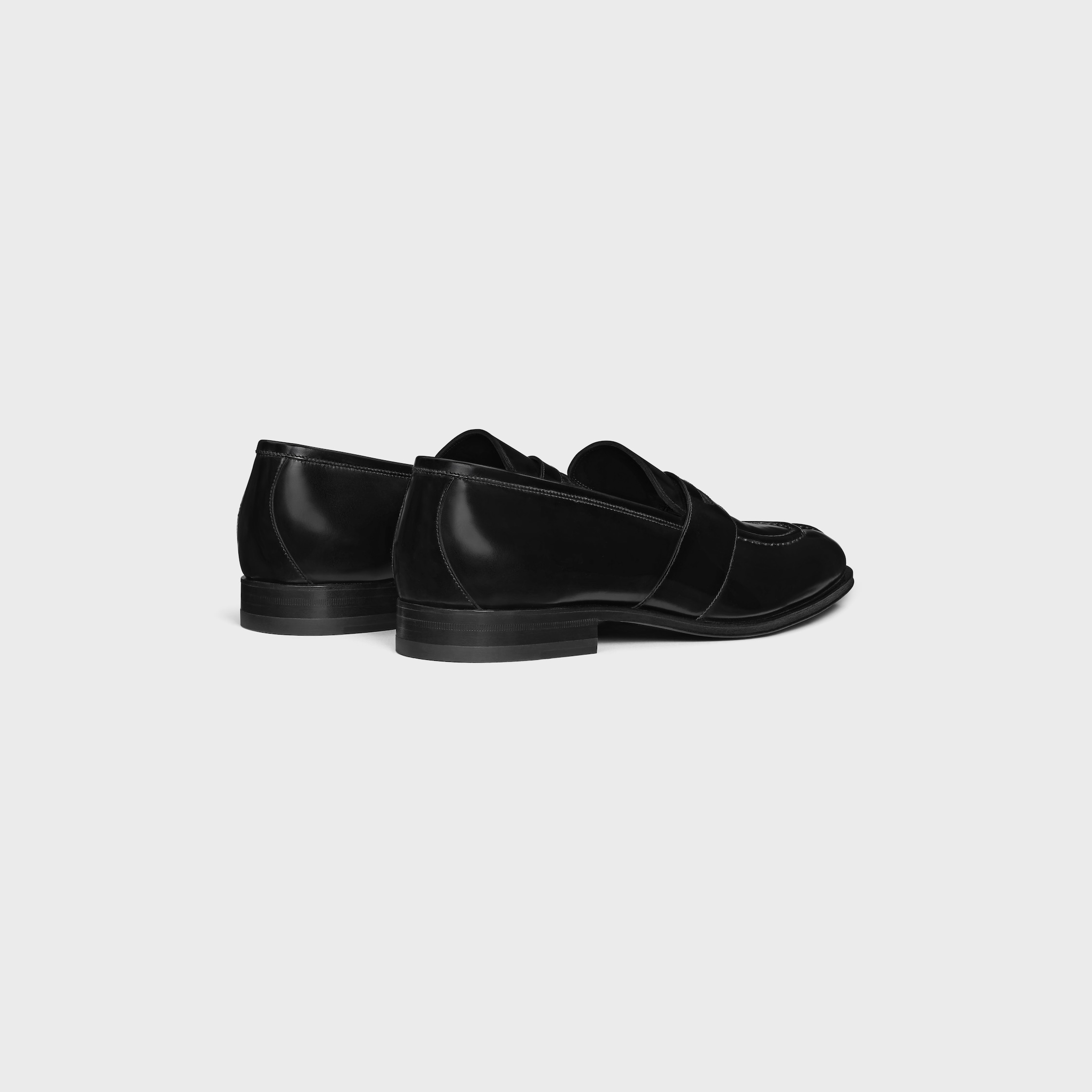 ローファー・オックスフォード CELINE | TRIOMPHE RANGERS DERBY BULLSKIN LOAFER CELINE Triomphe Rangers Derby in Polished Bull – LOZURI