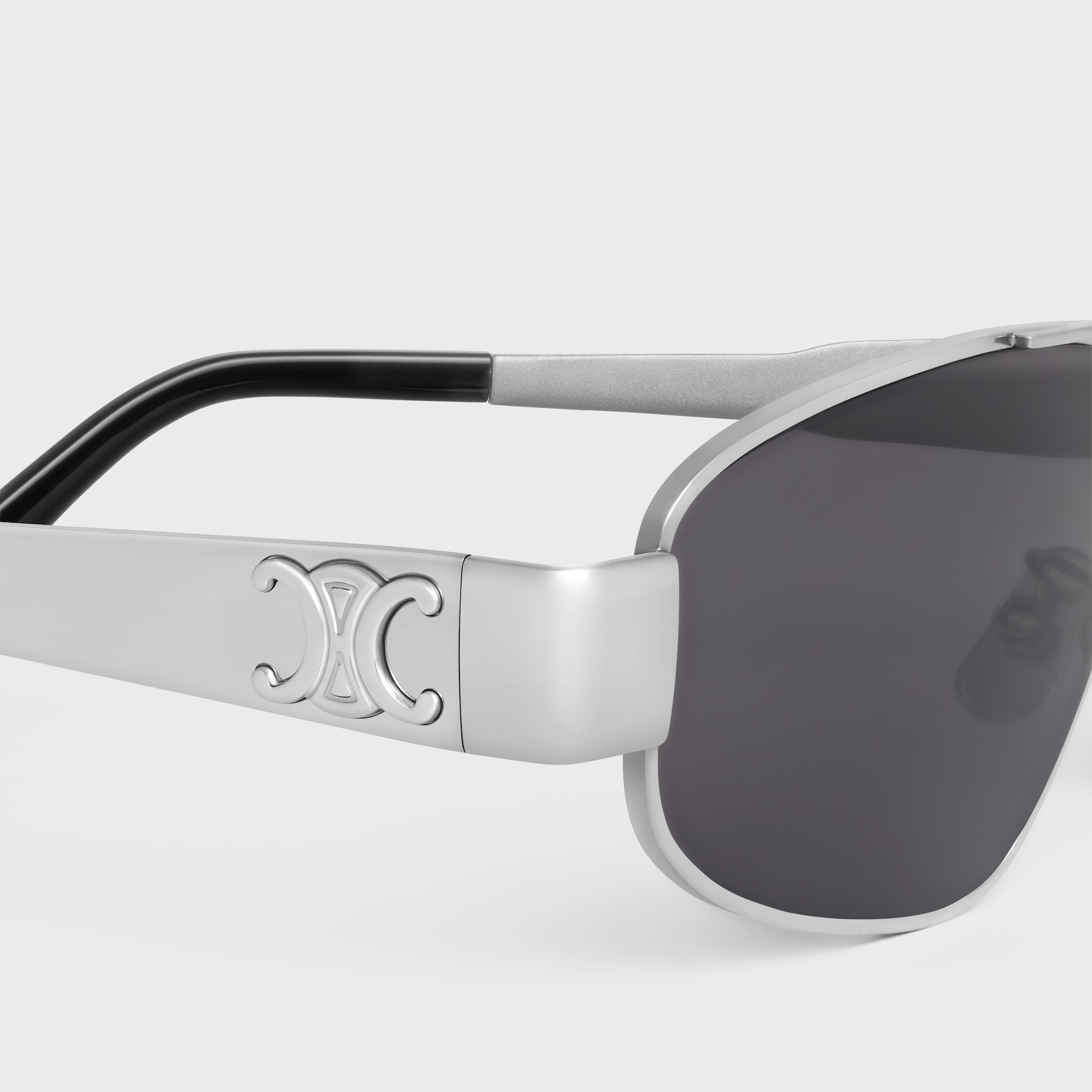 【CELINE】TRIOMPHE L 03 SUNGLASSES●4S281CMLB36SM Triomphe Metal 03 Sunglasses in Metal - SILVER / SMOKE | CELINE