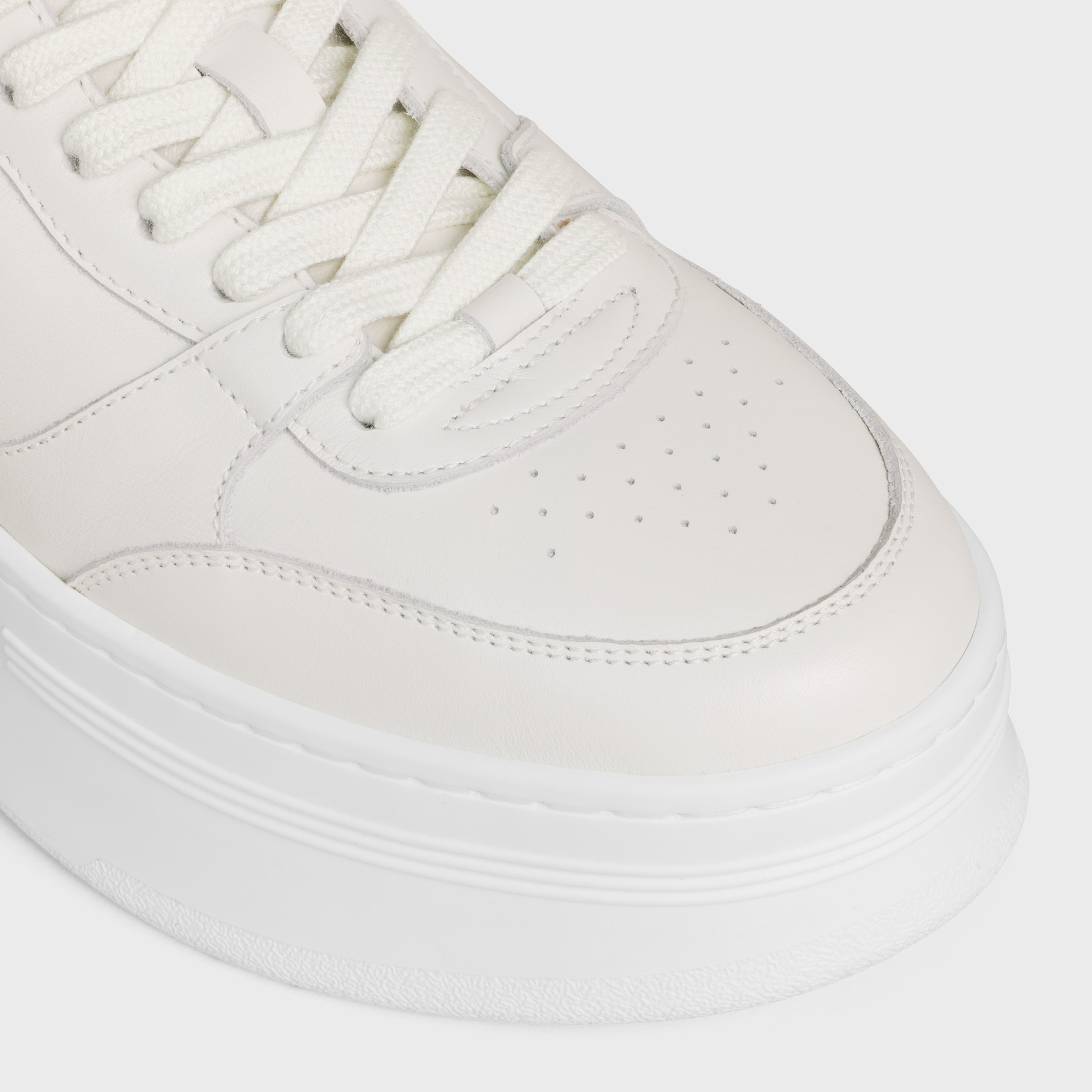BLOCK WEDGE SNEAKER WITH TRIOMPHE PATCH IN CALFSKIN - OPTIC WHITE