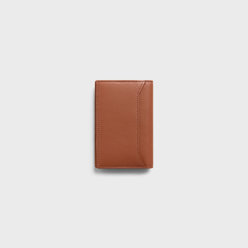 PORTE-CARTES VERTICAL EN AGNEAU LISSE - TAN / BLACK - NOUVEAUT&Eacute;S - 1 | CELINE
