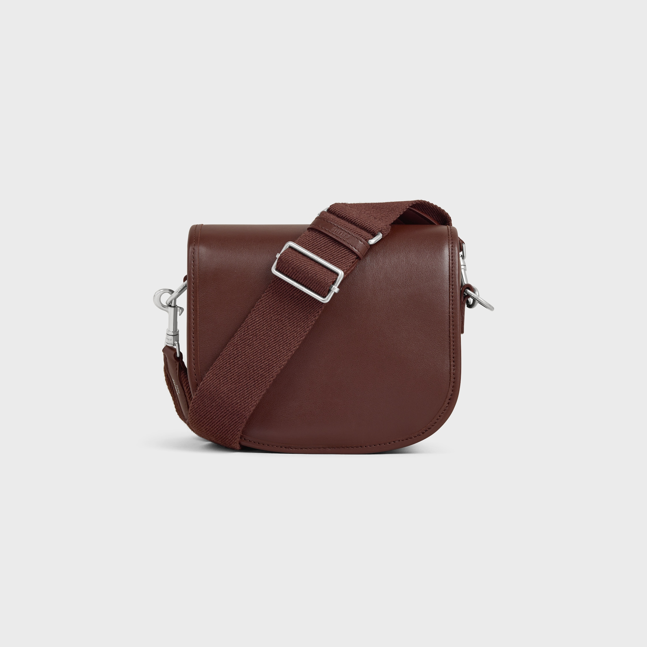 ショルダーバッグ CELINE SMALL BESACE STRAP TRIOMPHE IN SUPPLE CALFSKIN SMALL BESACE STRAP TRIOMPHE IN SUPPLE CALFSKIN - BLACK | CELINE