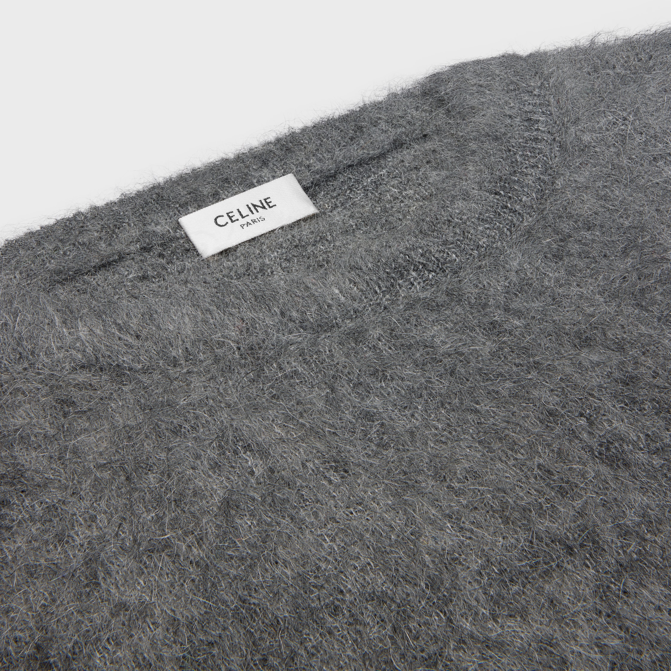 セリーヌ ｸﾞﾚｰ ﾓﾍｱﾐｯｸｽ ｵﾌｼｮﾙﾀﾞｰﾆｯﾄ 2 3720/0818 M ニット メンズ - モヘア | CELINE | セリーヌ公式サイト | ハイブランド
