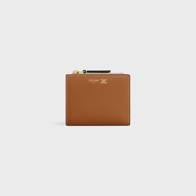PORTEFEUILLE COMPACT TRIOMPHE STAMP VEAU SOUPLE GRAIN&eacute; - SOFT TAN / Cr&egrave;me - PORTEFEUILLES - 1 | CELINE