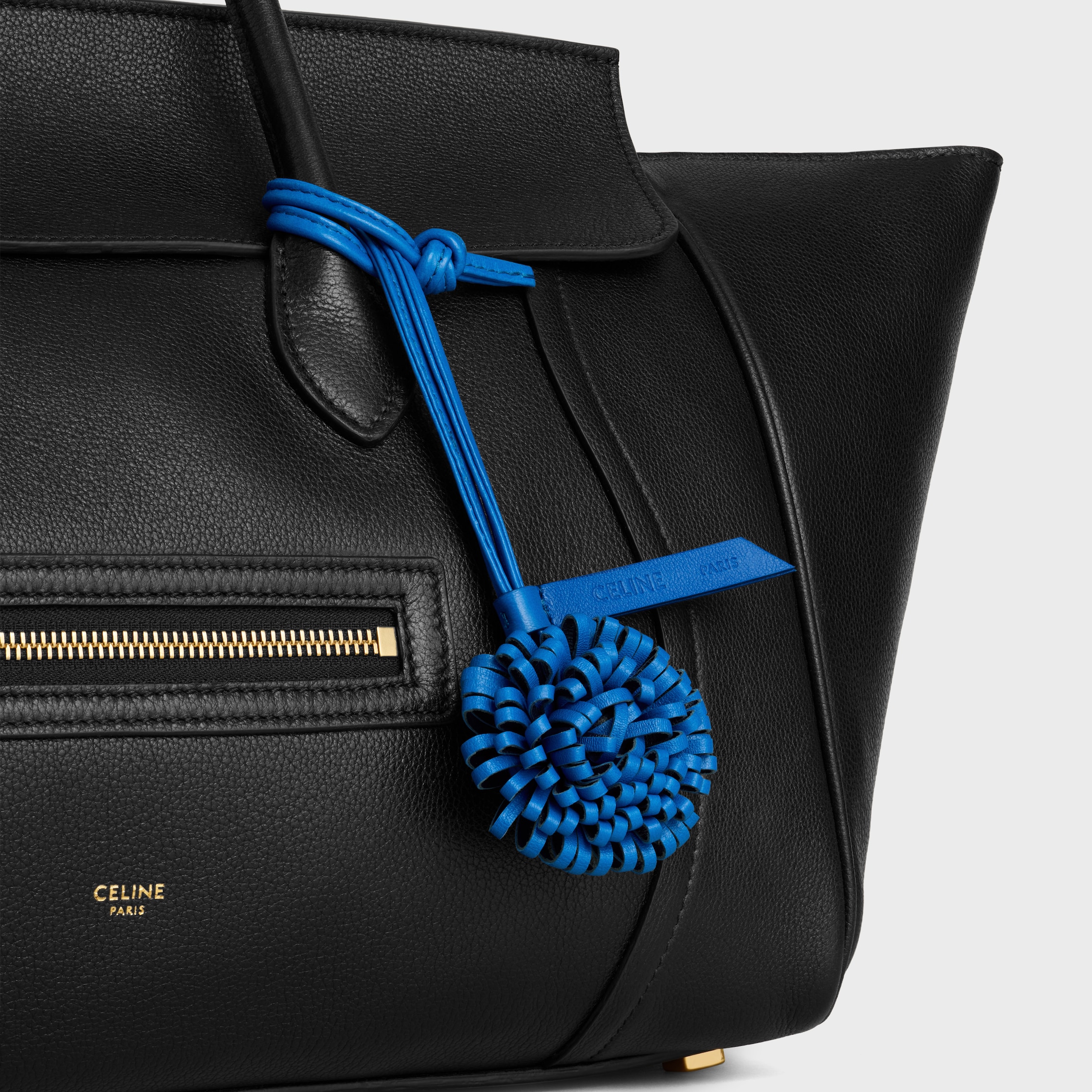 CHARME DENTE DE LEÃO EM COURO DE CORDEIRO SUAVE - ULTRA BLUE