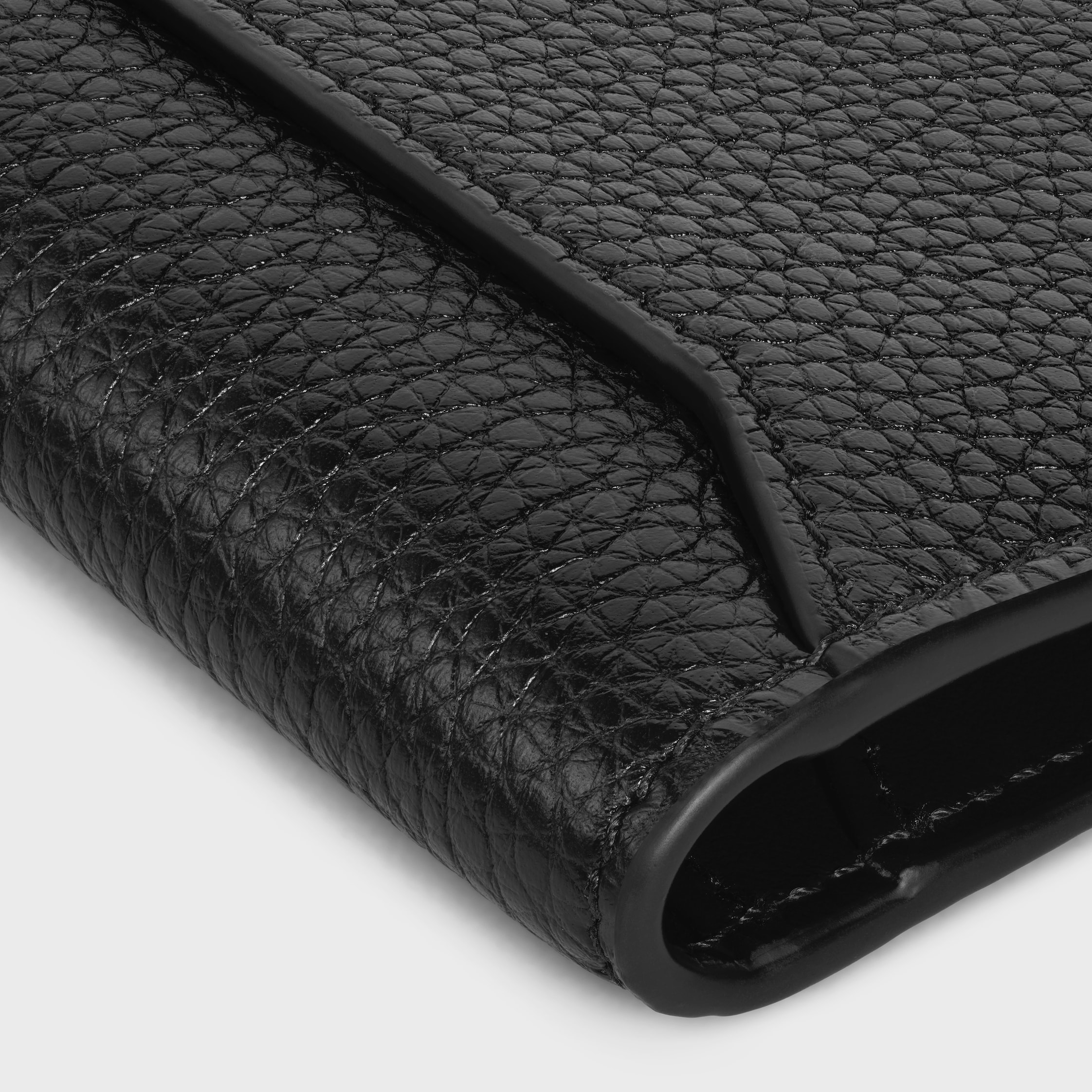 VERTICAL CARD HOLDER IN GRAINED CALFSKIN - BLACK | CELINE