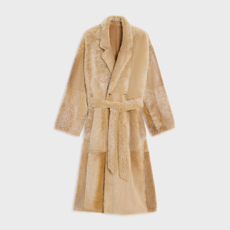 ABRIGO ENVOLVENTE DE PIEL DE BORREGO - BEIGE -  - 1 | CELINE