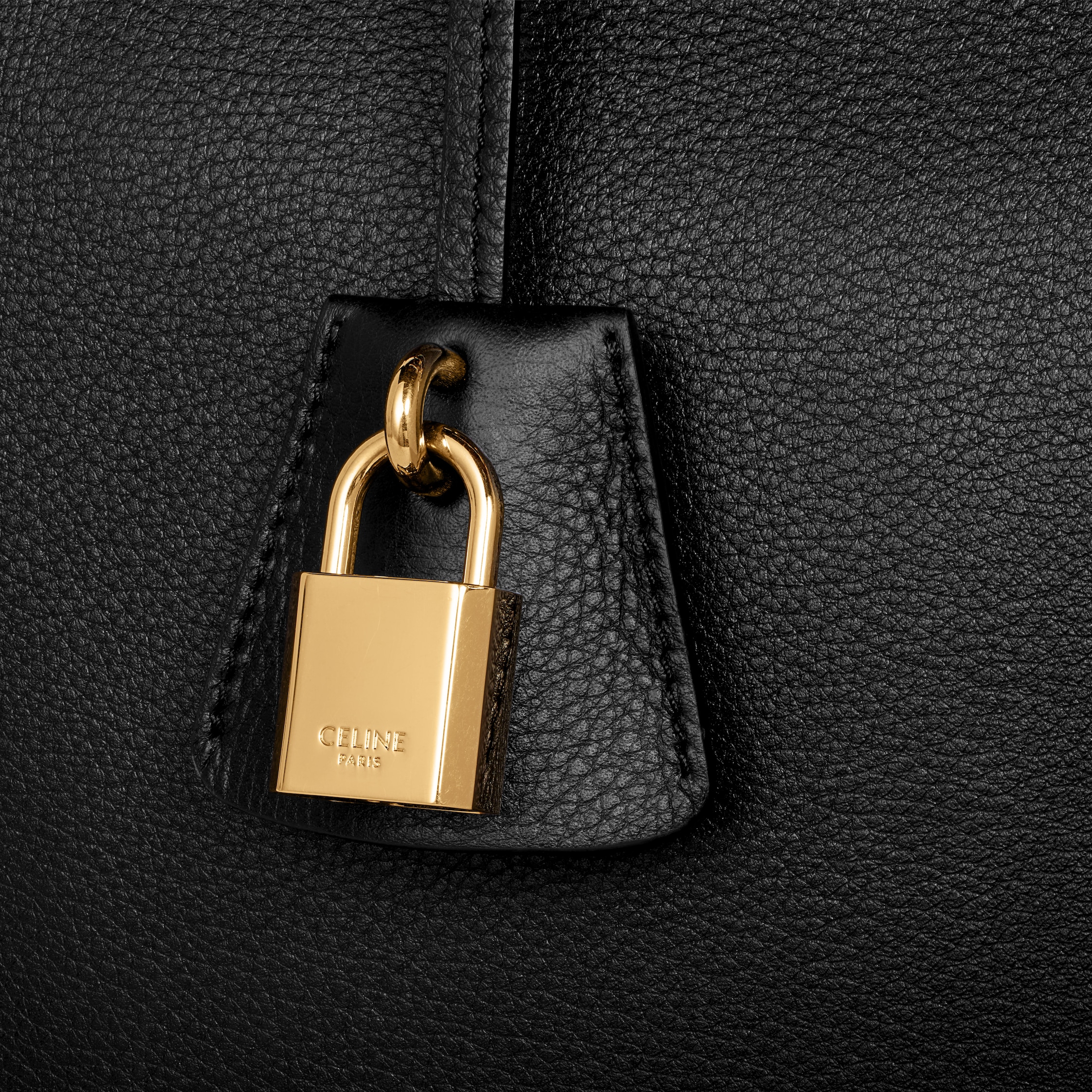 CELINE 【入手困難】★CONTI★SUPPLE GRAINED CALFSKIN★全色 CELINE CONTI BAG in SUPPLE GRAINED CALFSKIN - BLACK | CELINE