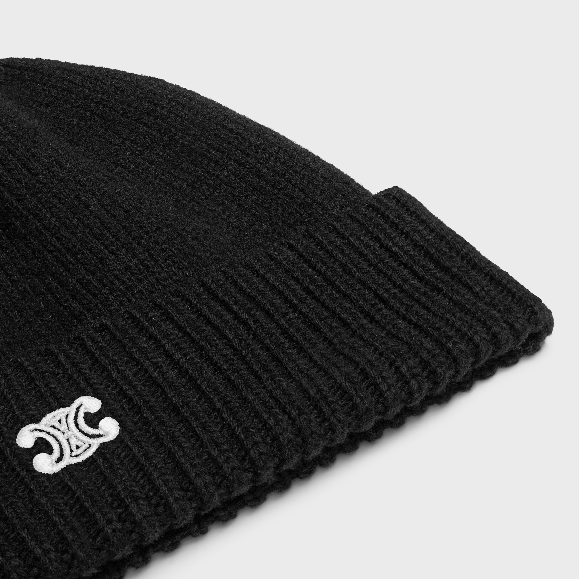 triomphe beanie in wool and cashmere - BLACK / OFF WHITE 
