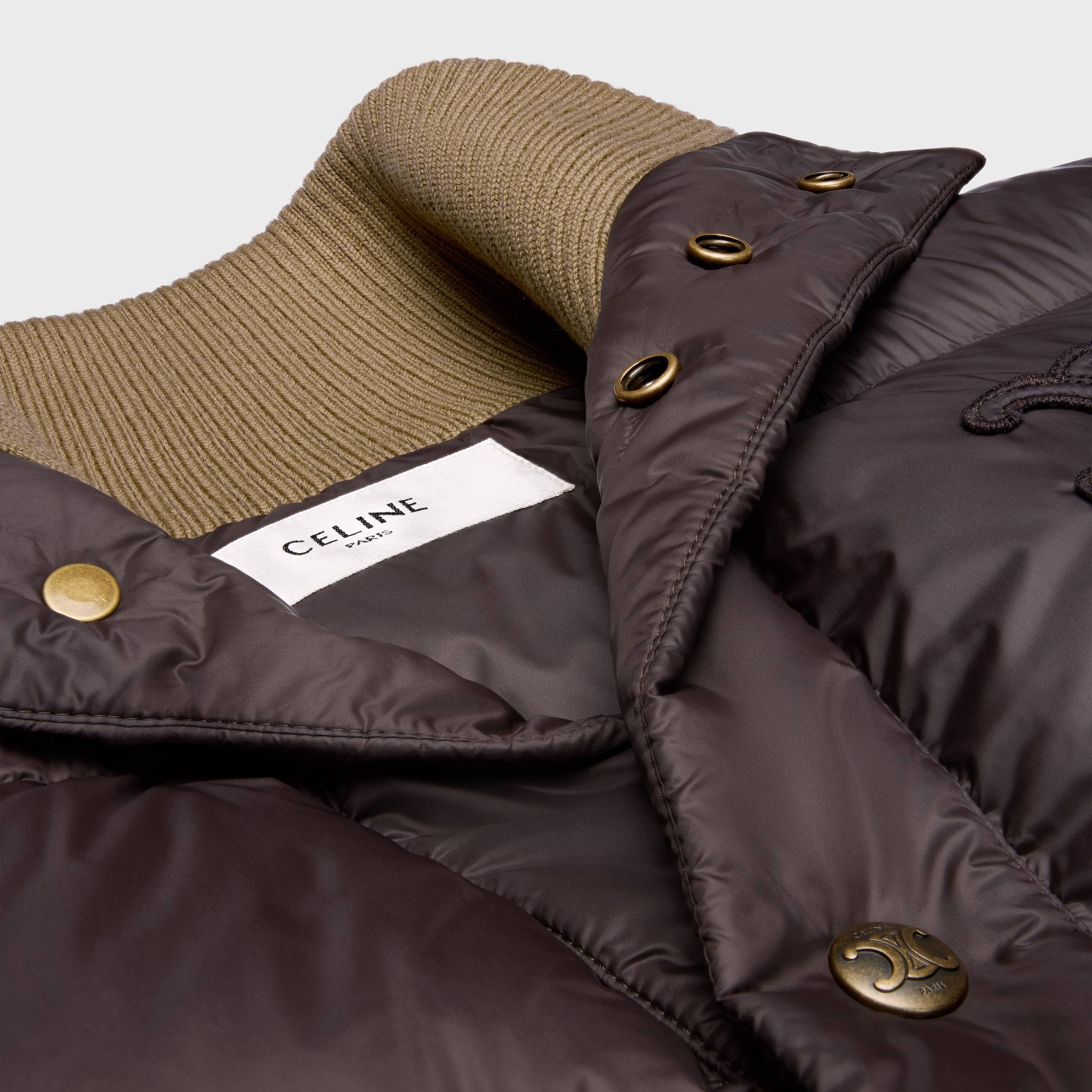 ノースリーブ ダウンジャケット / 軽量ナイロン - ブラウン | CELINE