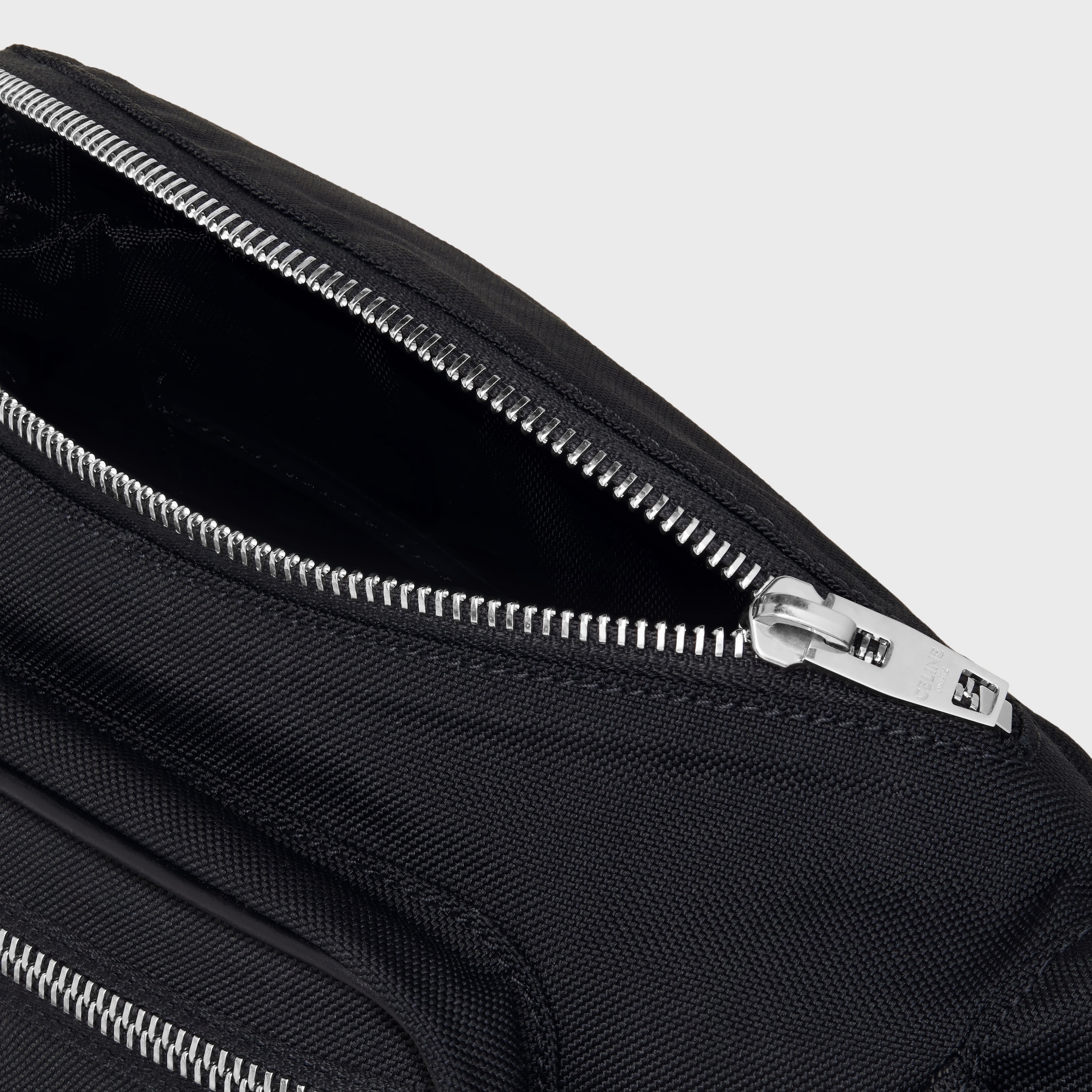 CELINE トレッキング ベルトバッグ ブラック CELINE 未使用品 セリーヌ トレッキング ベルトバッグ ボディ