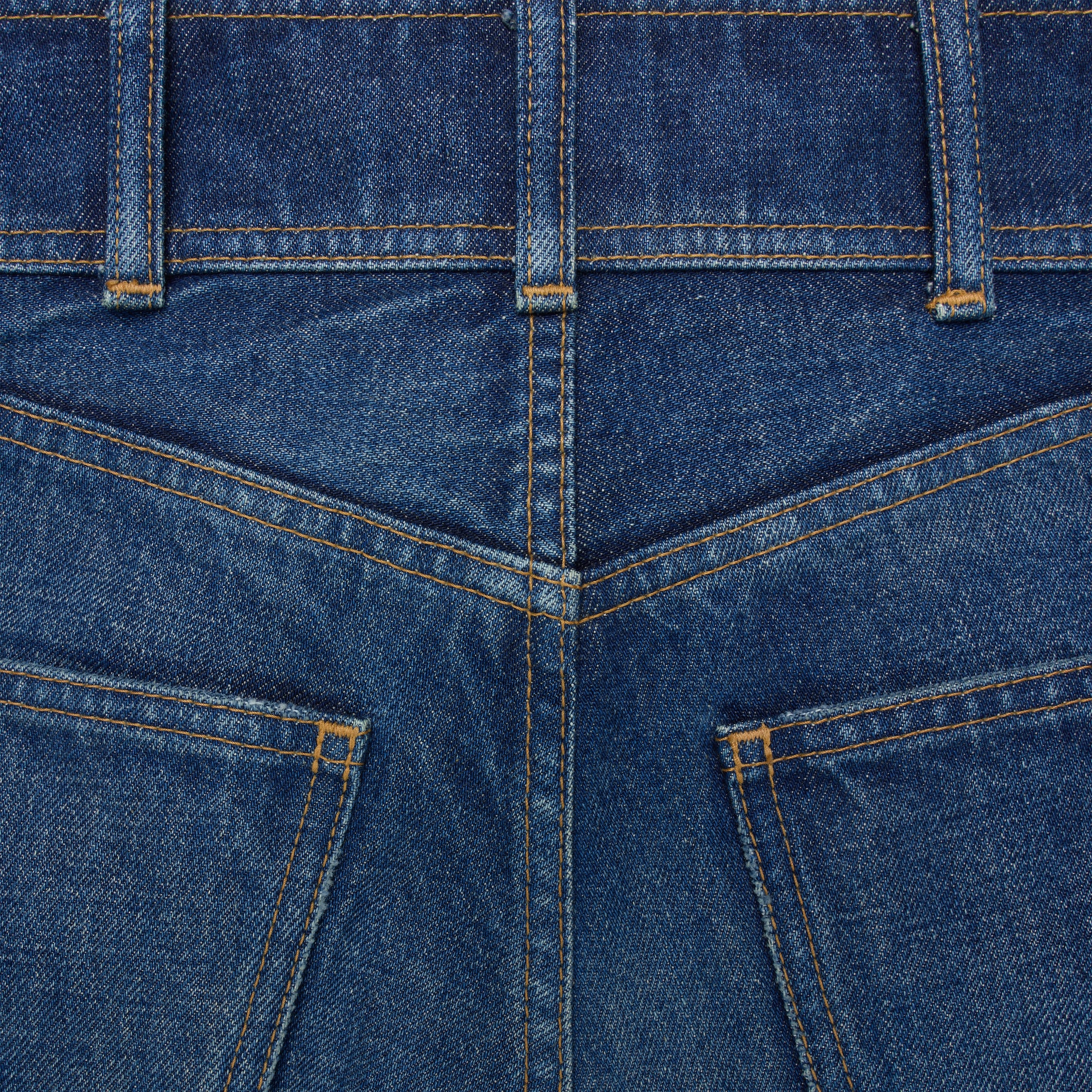 関税込 CELINE kitty shorts in dark union wash denim kitty shorts in dark union wash denim - DARK UNION WASH | CELINE
