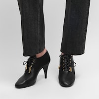 SOFT OXFORD - LACE-UP HEELED BALLERINA IN calfskin - vegetal tanning - BLACK -  - 2 | CELINE