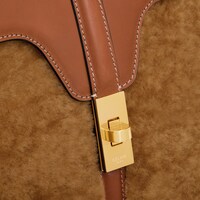 クラシック 16（セーズ）バッグ / シアリング & カーフスキン - ブラウン - GIFT FINDER - 1 | CELINE
