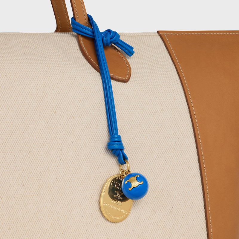 MAISON CELINE MEDALLION CHARM IN SMOOTH LAMBSKIN AND METAL - ULTRA BLUE - BAG CHARMS - 1 | CELINE