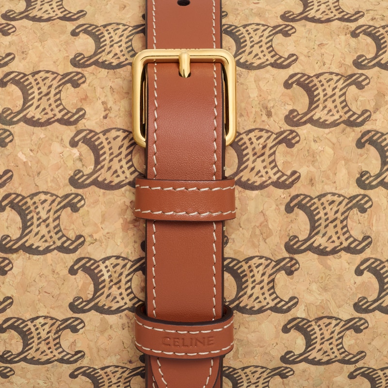 YOGA MAT IN CORK WITH TRIOMPHE ALL-OVER PRINT - NATURAL - HOME - 1 | CELINE