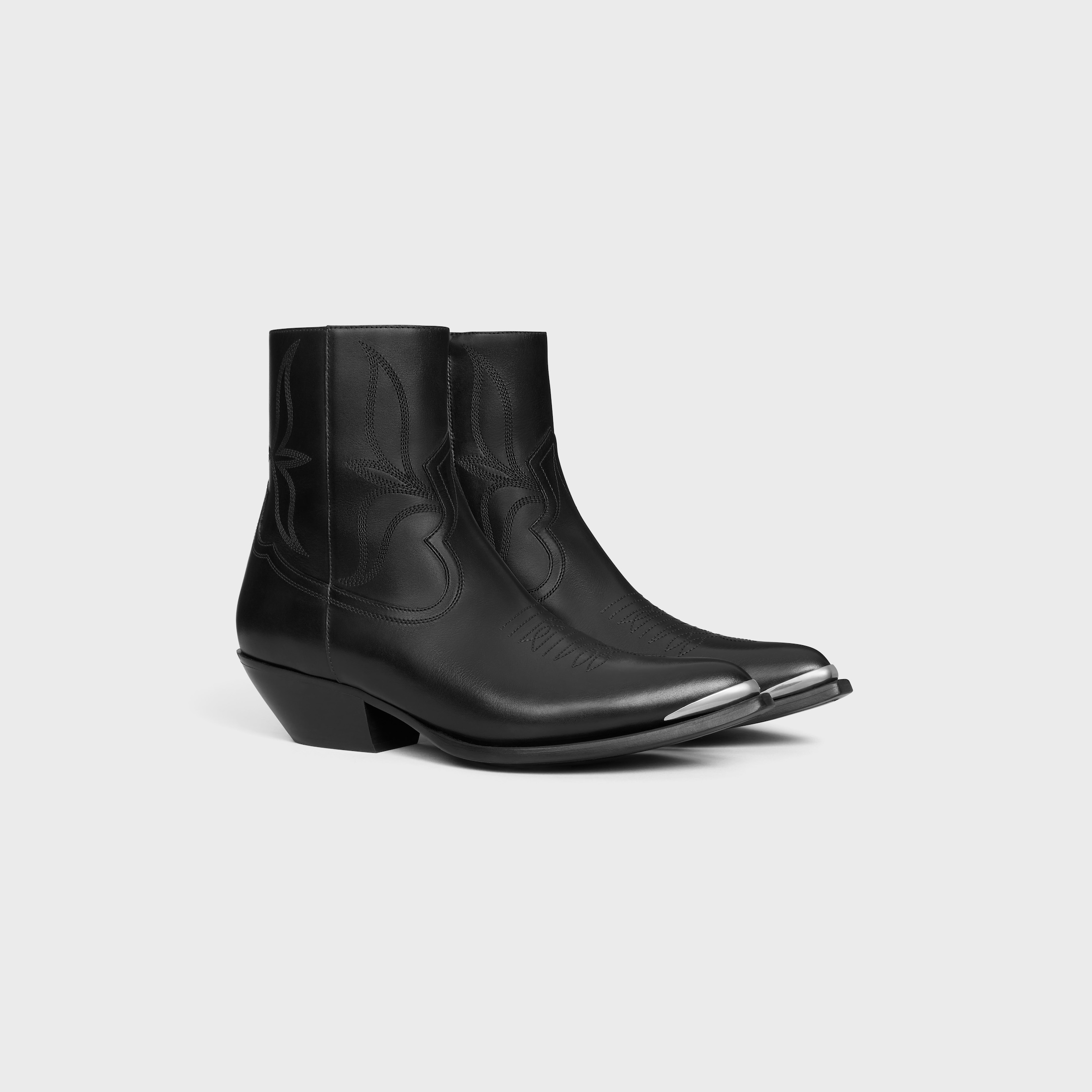 セリーヌ CELINE ショートブーツ ブラック レザー キュイル