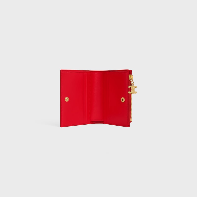 PORTEFEUILLE COMPACT TRIOMPHE CHARMS VEAU GRAIN&eacute; - ULTRA ROUGE - PORTEFEUILLES - 1 | CELINE