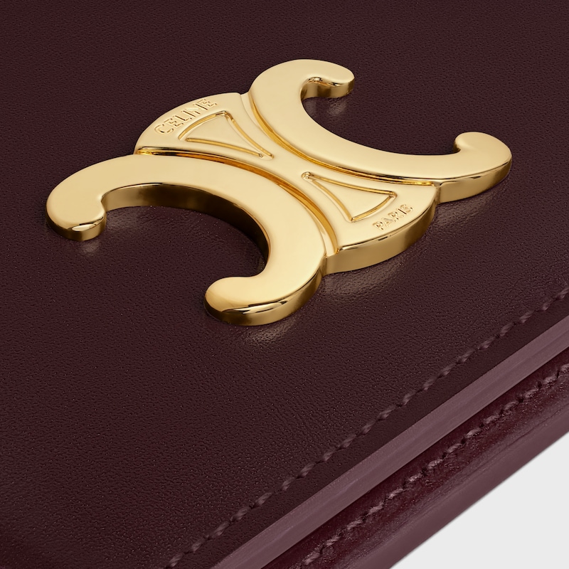 BI-FOLD CARD HOLDER TRIOMPHE IN Shiny calfskin - DEEP BURGUNDY - COIN AND CARD HOLDERS - 1 | CELINE
