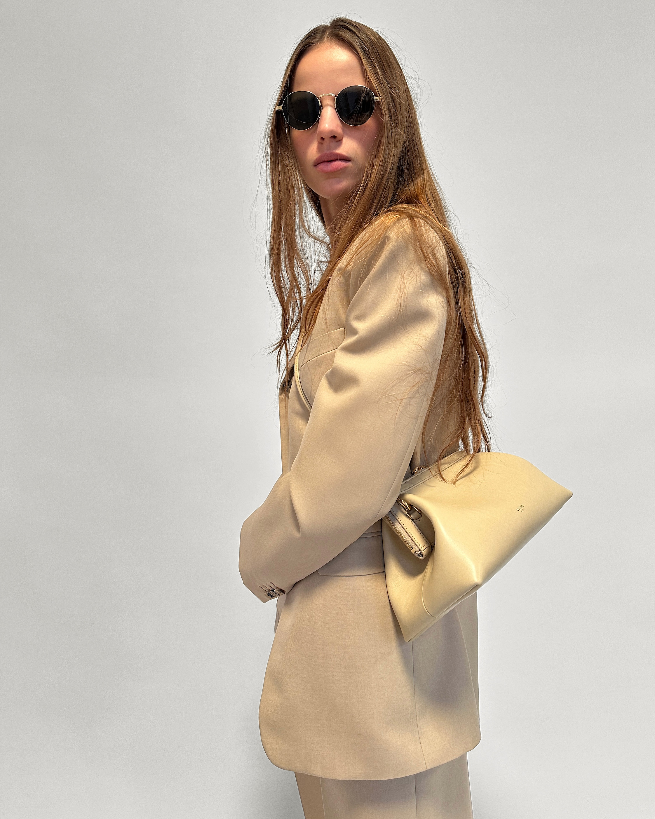 SMALL DOCTOR POUCH IN SUPPLE NATURAL CALFSKIN - DEEP IVORY | CELINE