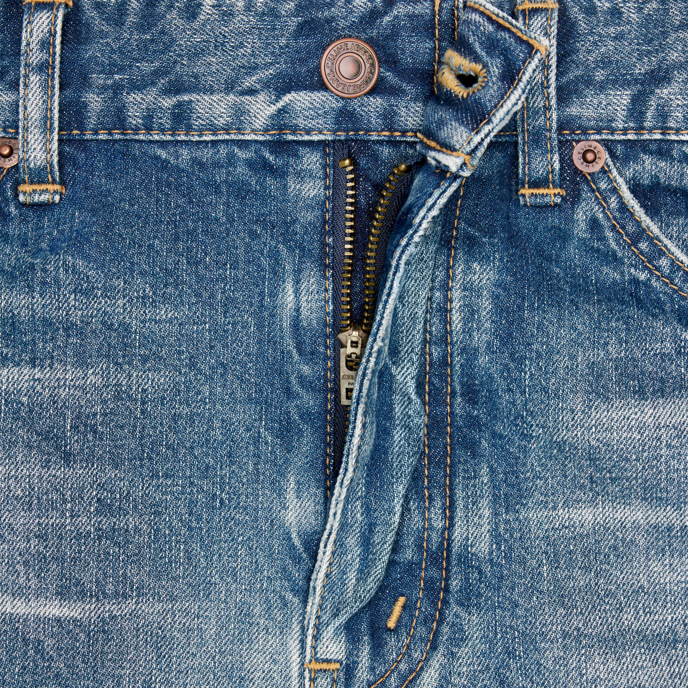SKATE SHORTS IN ELECTRIC SKY WASH DENIM - ELECTRIC SKY | CELINE