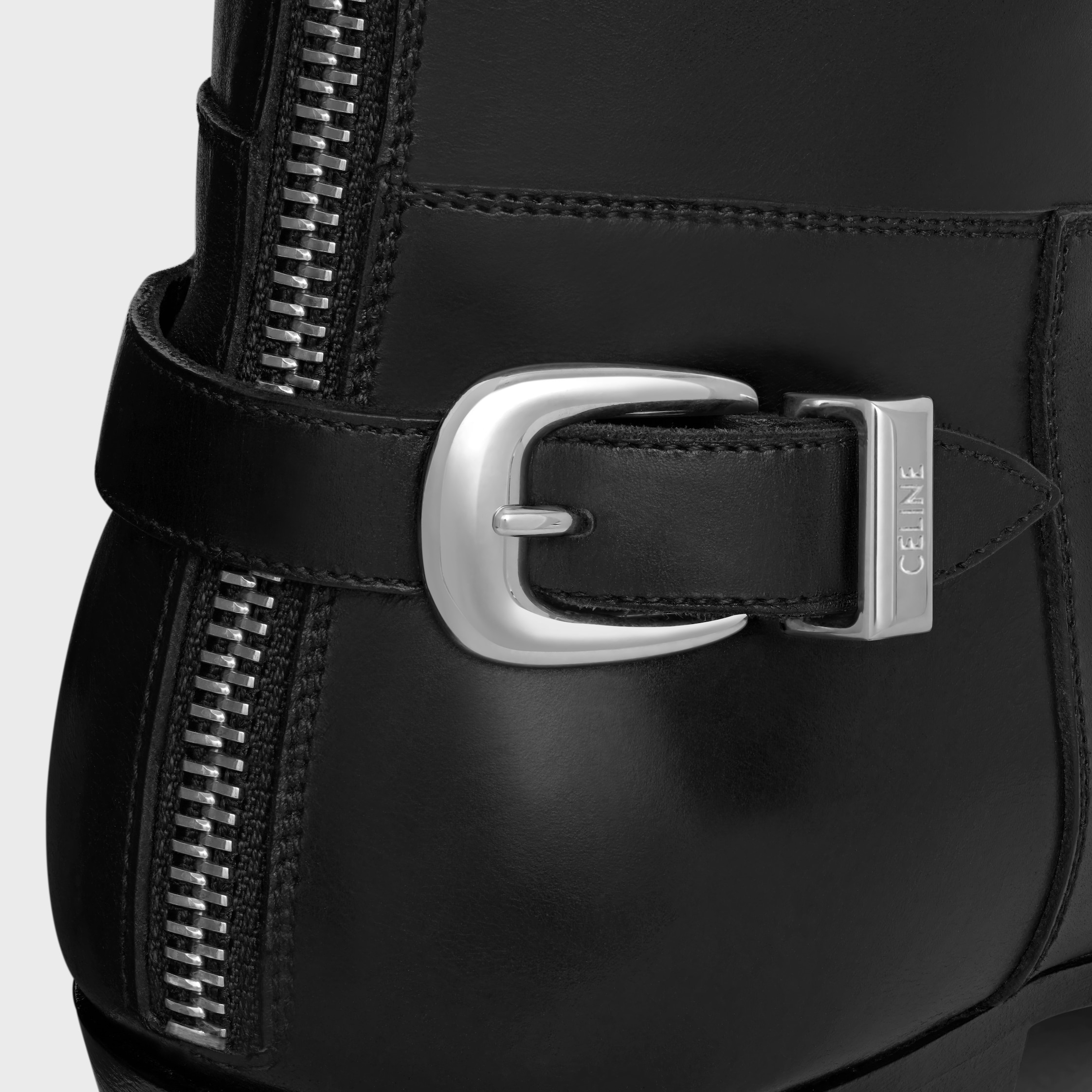 CELINE ドラッグストア バックバックル ジップドブーツ