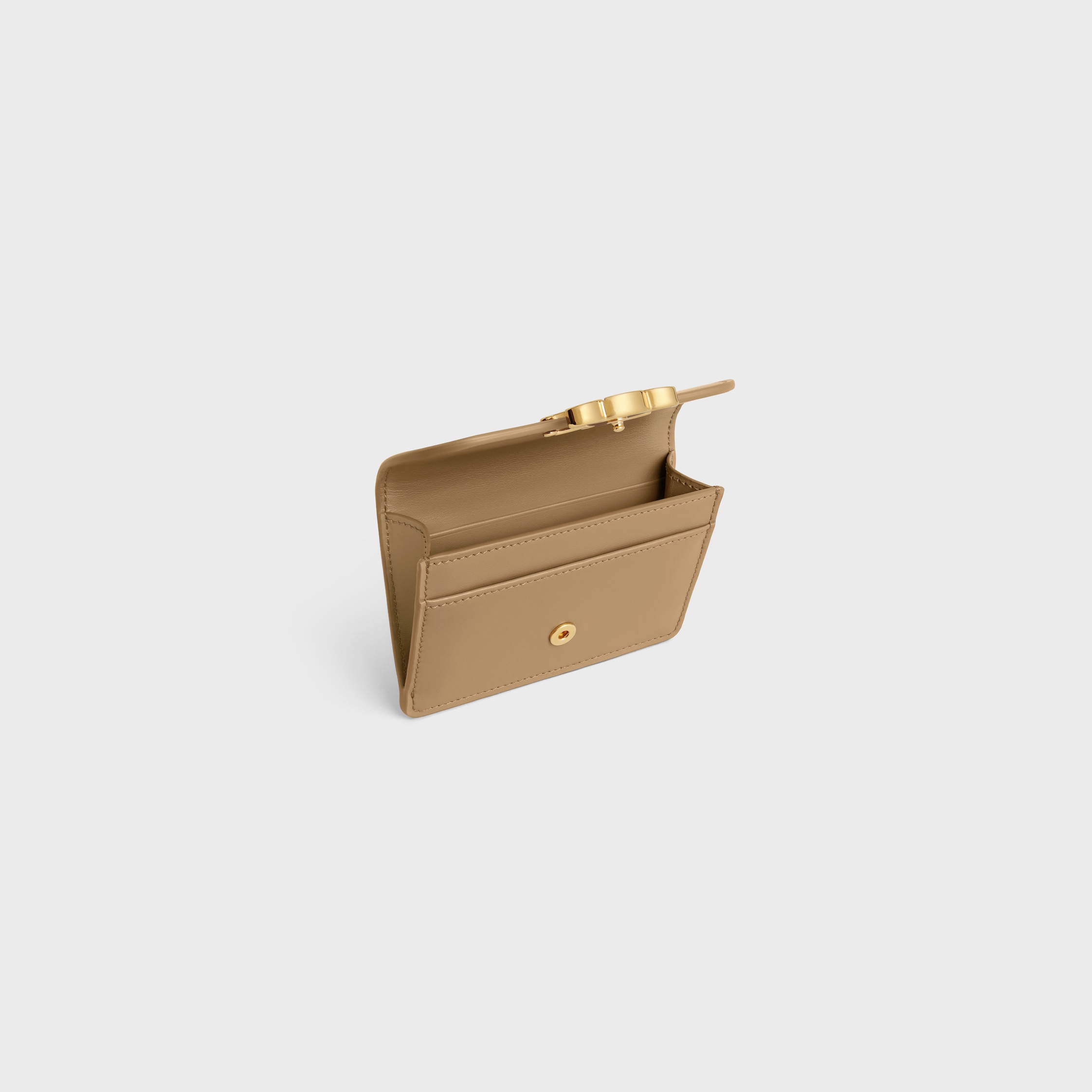 CARD HOLDER WITH FLAP TRIOMPHE IN Shiny calfskin - Smoked
