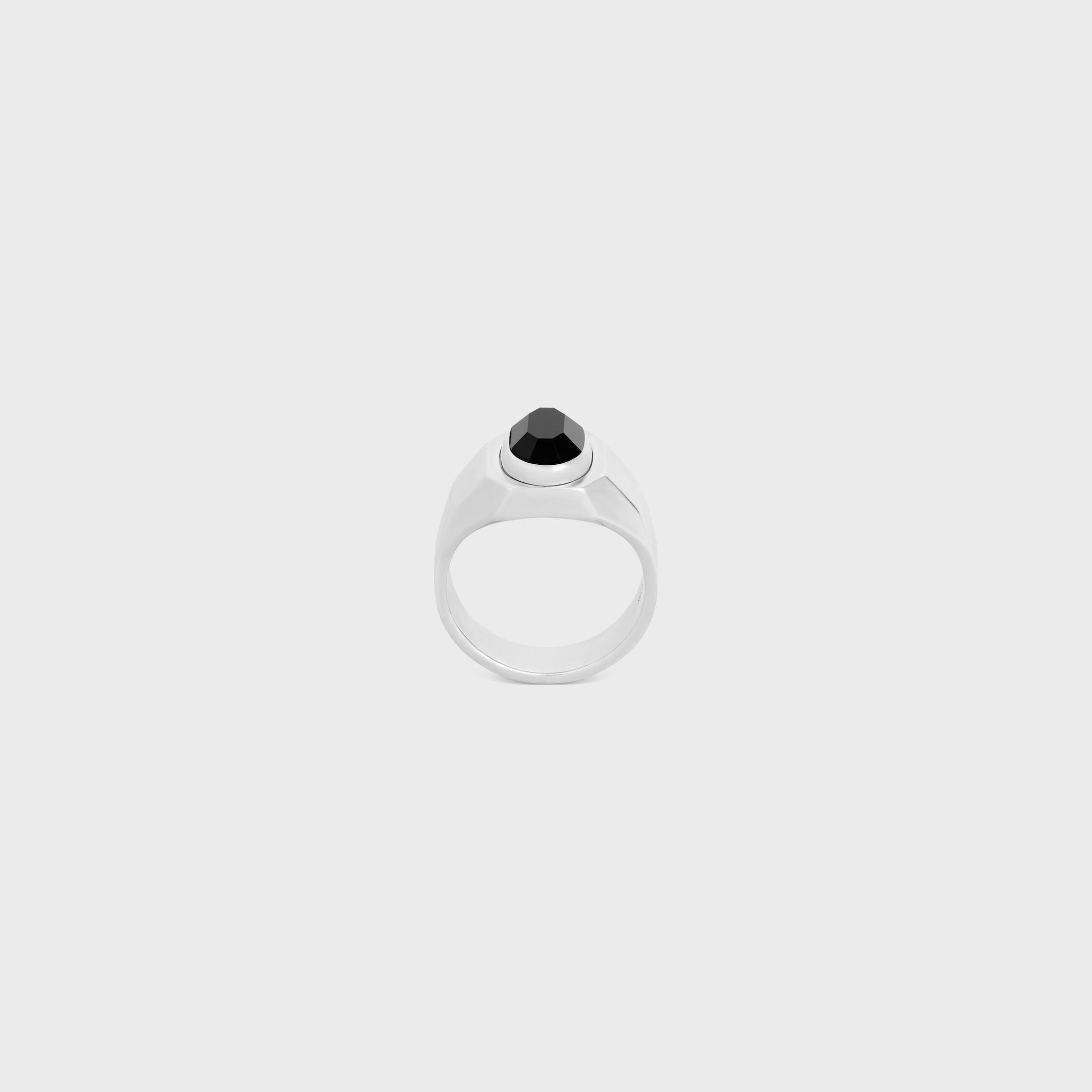 【CELINE】最新作★Triomphe Silver Onyx Signet リング Triomphe Python Signet Ring in Onyx and Sterling Silver with