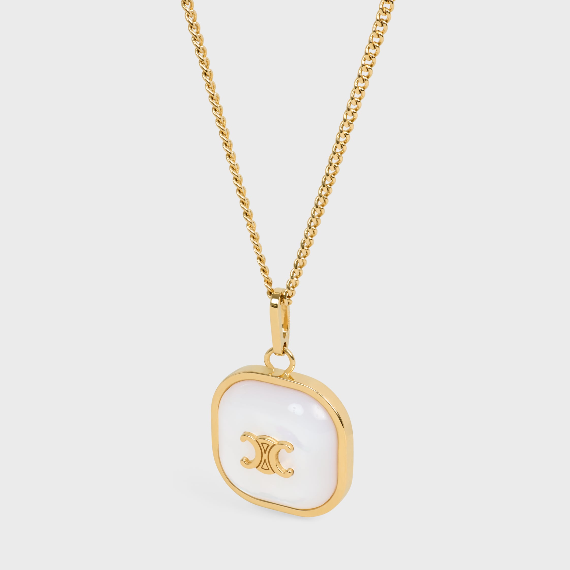 CELINE ネックレス Triomphe Pearl Motif Necklace 460OP6PRB Triomphe Pendant Necklace in Mother of Pearl and Brass with