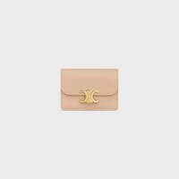 トリオンフフラップ付きカードホルダー / シャイニーカーフスキン - オーツベージュ - コインケース&カードホルダー - 1 | CELINE