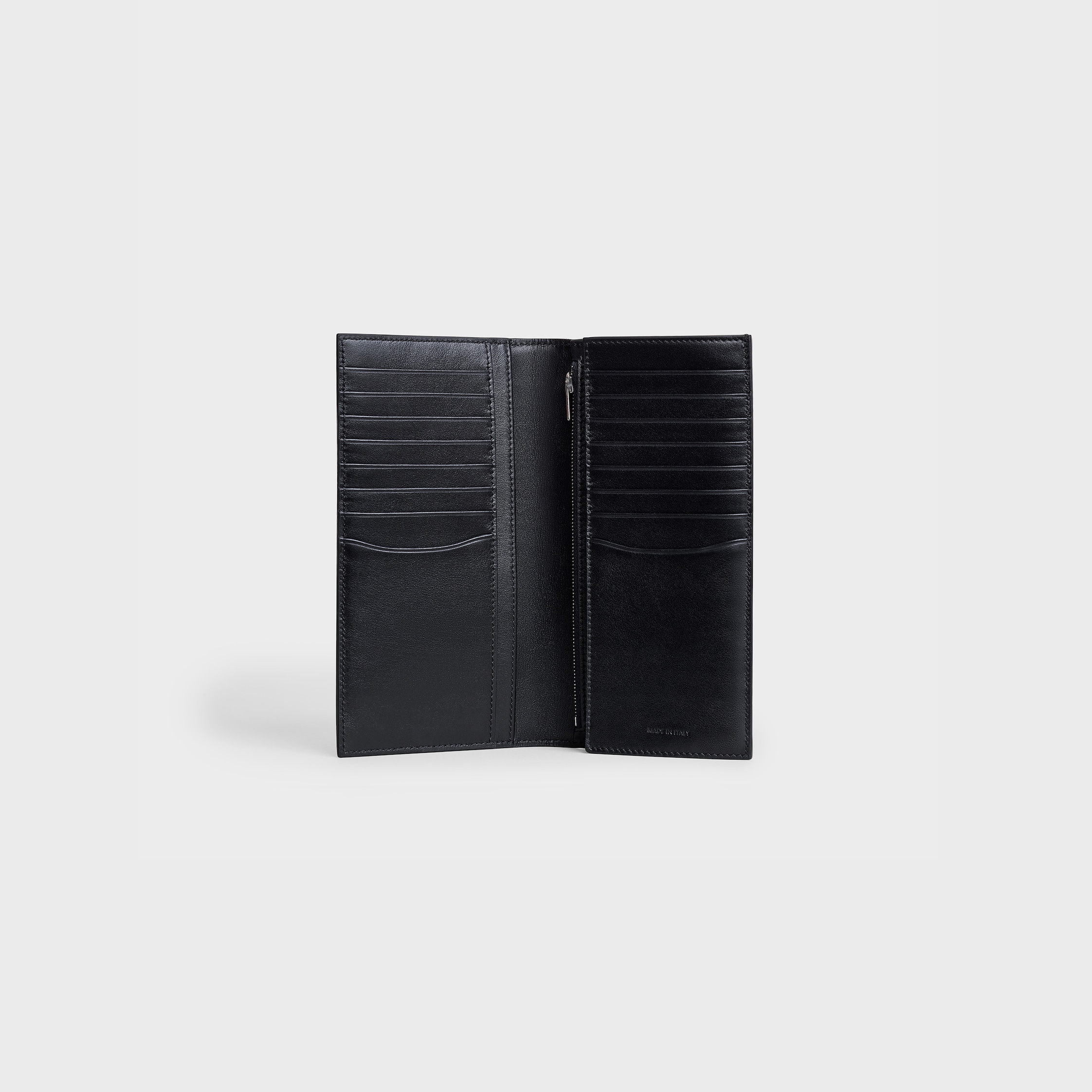 Vertical Wallet IN grained calfskin - Black | CELINE