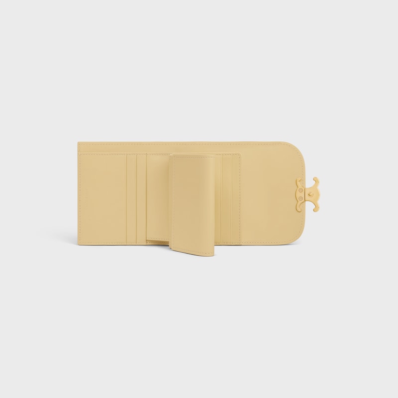 CARTERA PEQUEÑA CON SOLAPA TRIOMPHE DE PIEL DE BECERRO BRILLANTE - AMARILLO PRIMAVERA - CARTERAS - 1 | CELINE