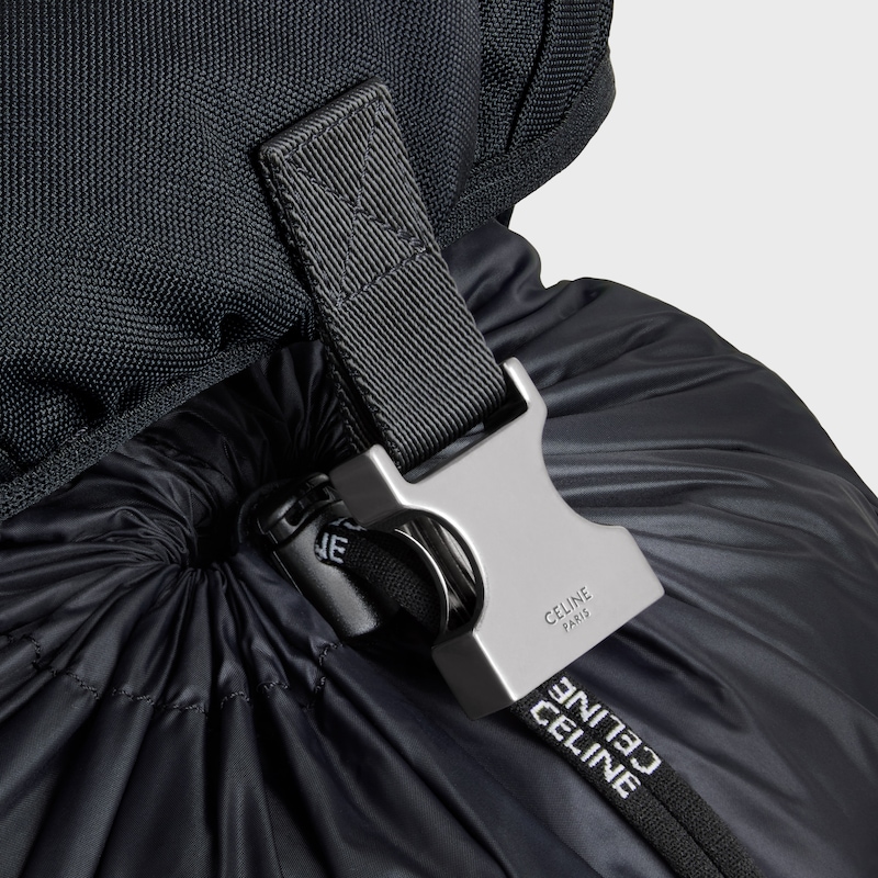 ミディアム トレッキング バックパック / ナイロン - ブラック - GIFT FINDER - 1 | CELINE