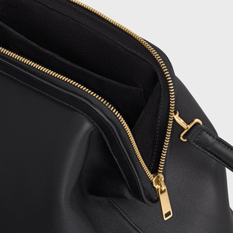 DOCTOR POUCH IN SUPPLE NATURAL CALFSKIN - BLACK - NEW - 1 | CELINE