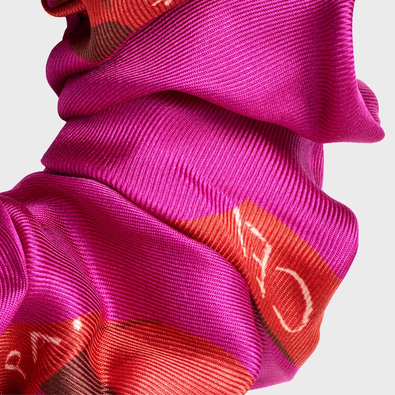 Celine Weaved Ribbons Scrunchy in silk and Brass with Gold Finish - FUSHIA / RED - HAIR ACCESSORIES - 1 | CELINE