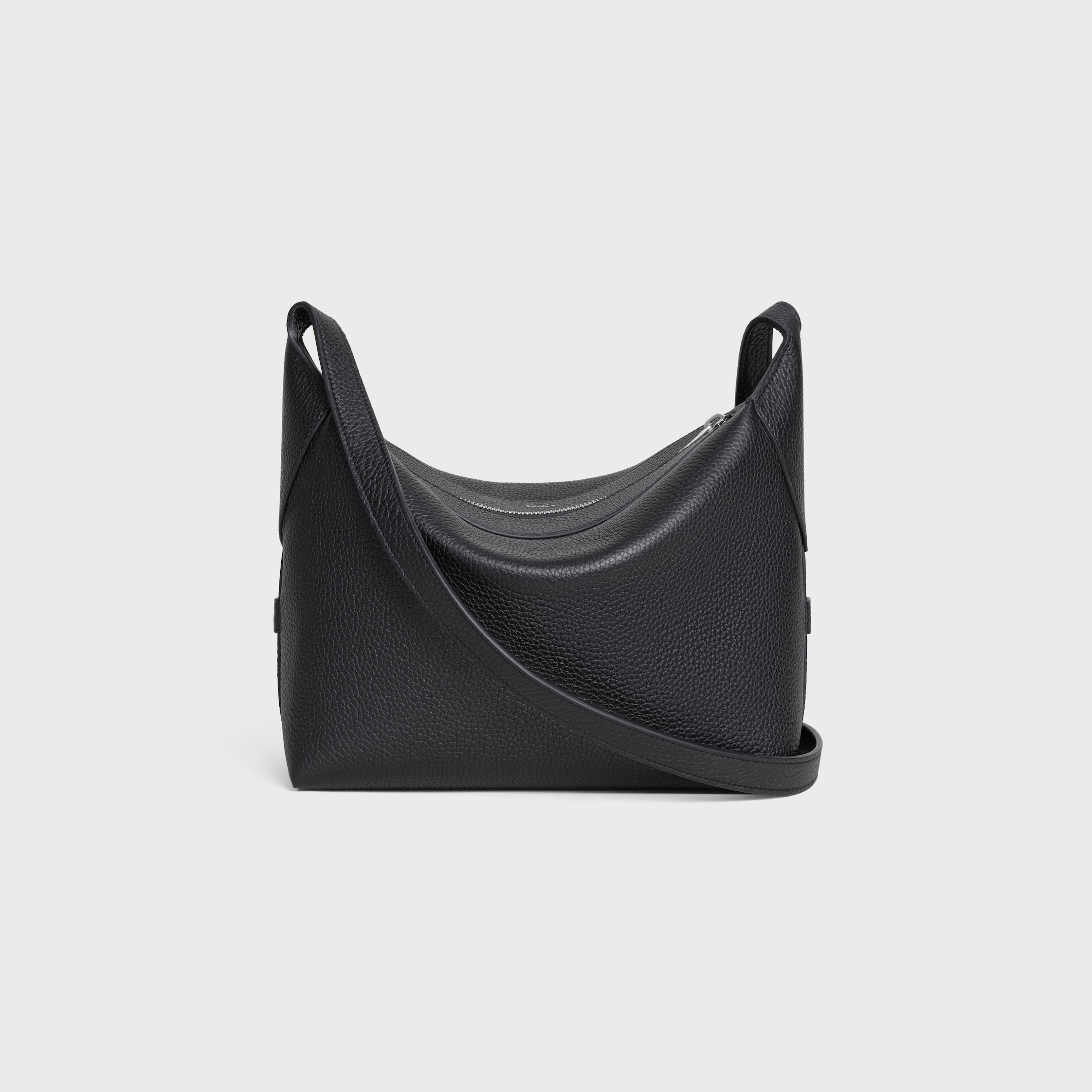 CELINE オーバル カーフスキン クロスボディバッグ【ランクA】 CELINE - セリーヌ CELINE クロスボディ オーバルパース