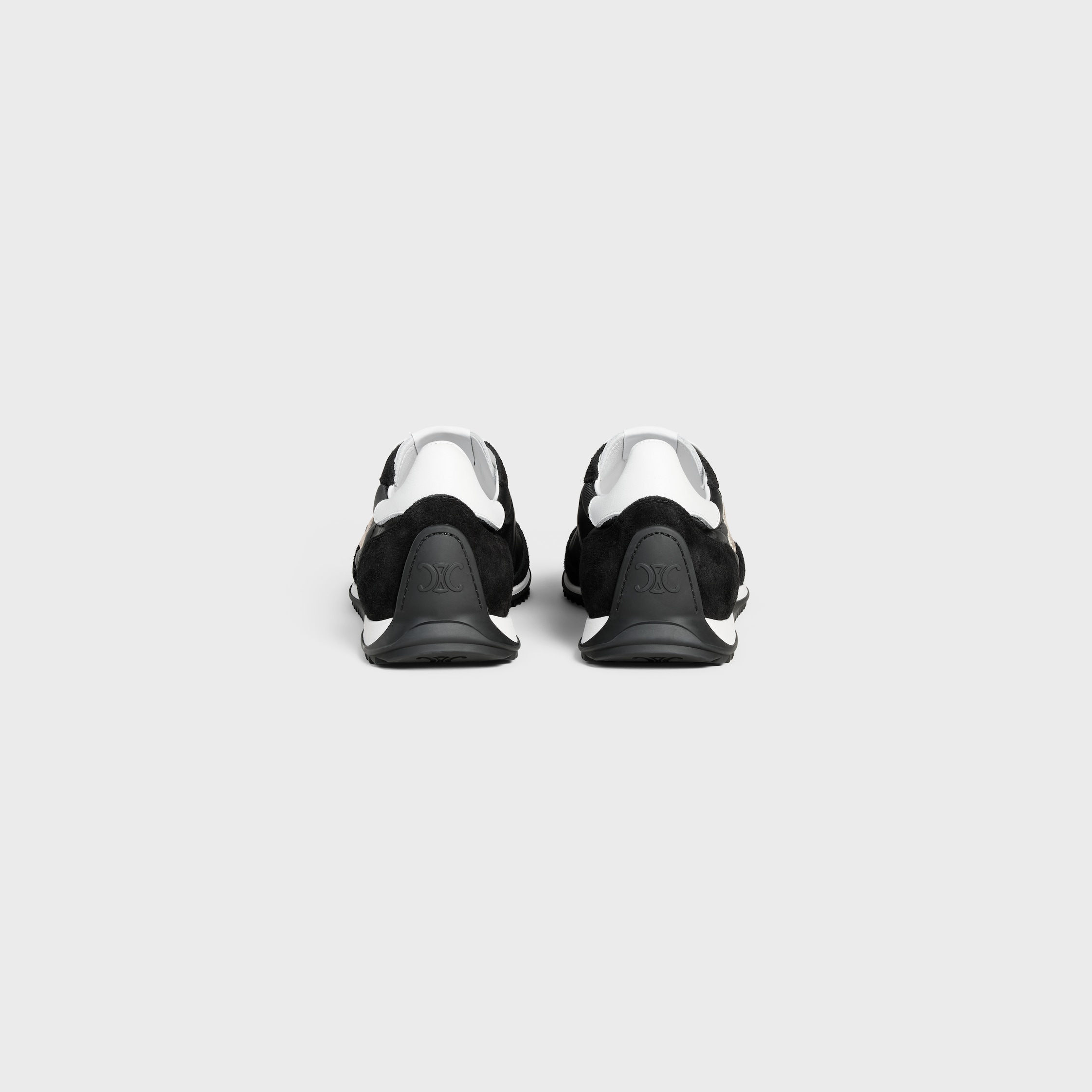 トリオンフロゴ付き CELINE レーサー ロートップスニーカー