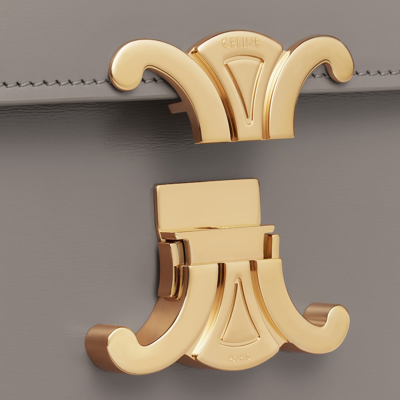 CLASSIQUE TRIOMPHE BAG IN shiny calfskin - PEBBLE - GIFT FINDER - 1 | CELINE