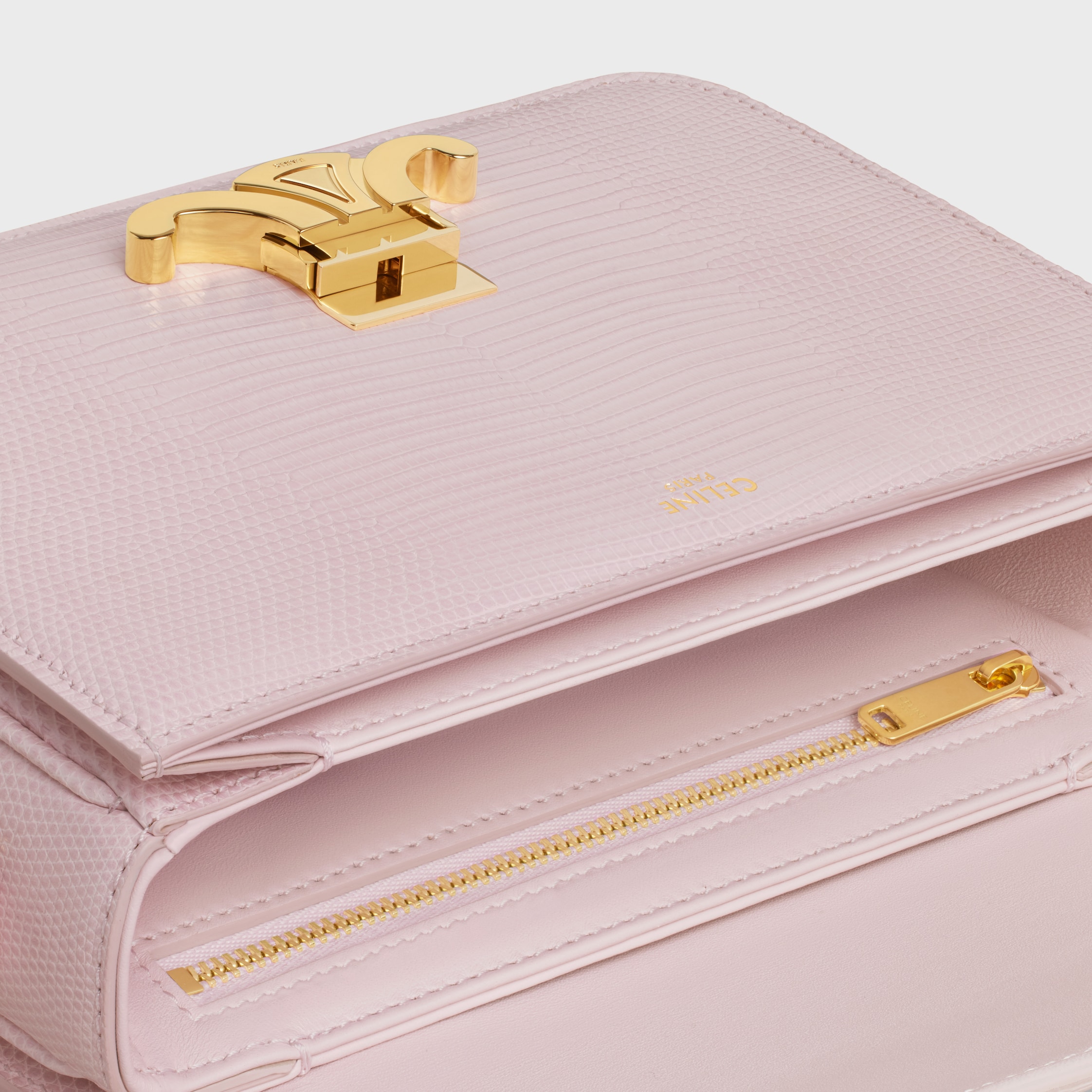 ★美カラーピンク★【CELINE】ニノ ティーン ROSE PALE TEEN NINO BAG IN SMOOTH SATINATED CALFSKIN - Bleached Pink