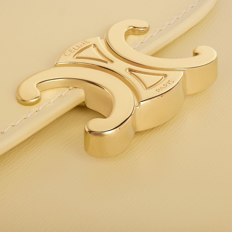 CARTERA PEQUEÑA CON SOLAPA TRIOMPHE DE PIEL DE BECERRO BRILLANTE - AMARILLO PRIMAVERA - CARTERAS - 1 | CELINE