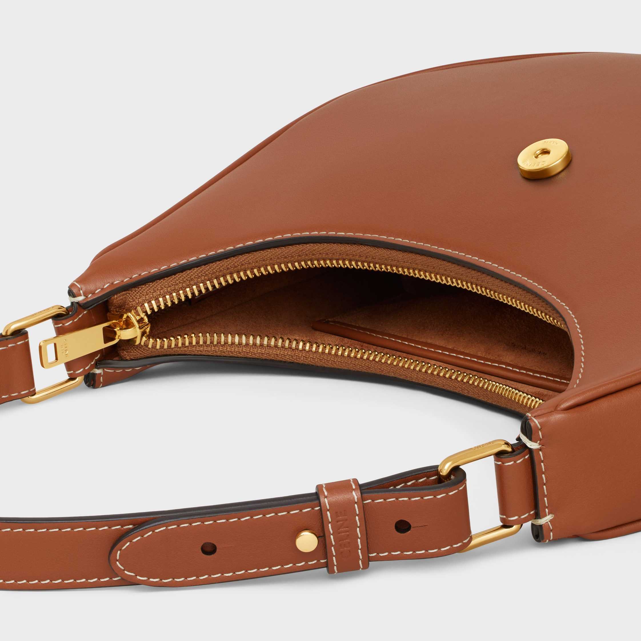 MEDIUM AVA TRIOMPHE BAG IN smooth Calfskin - TAN | CELINE