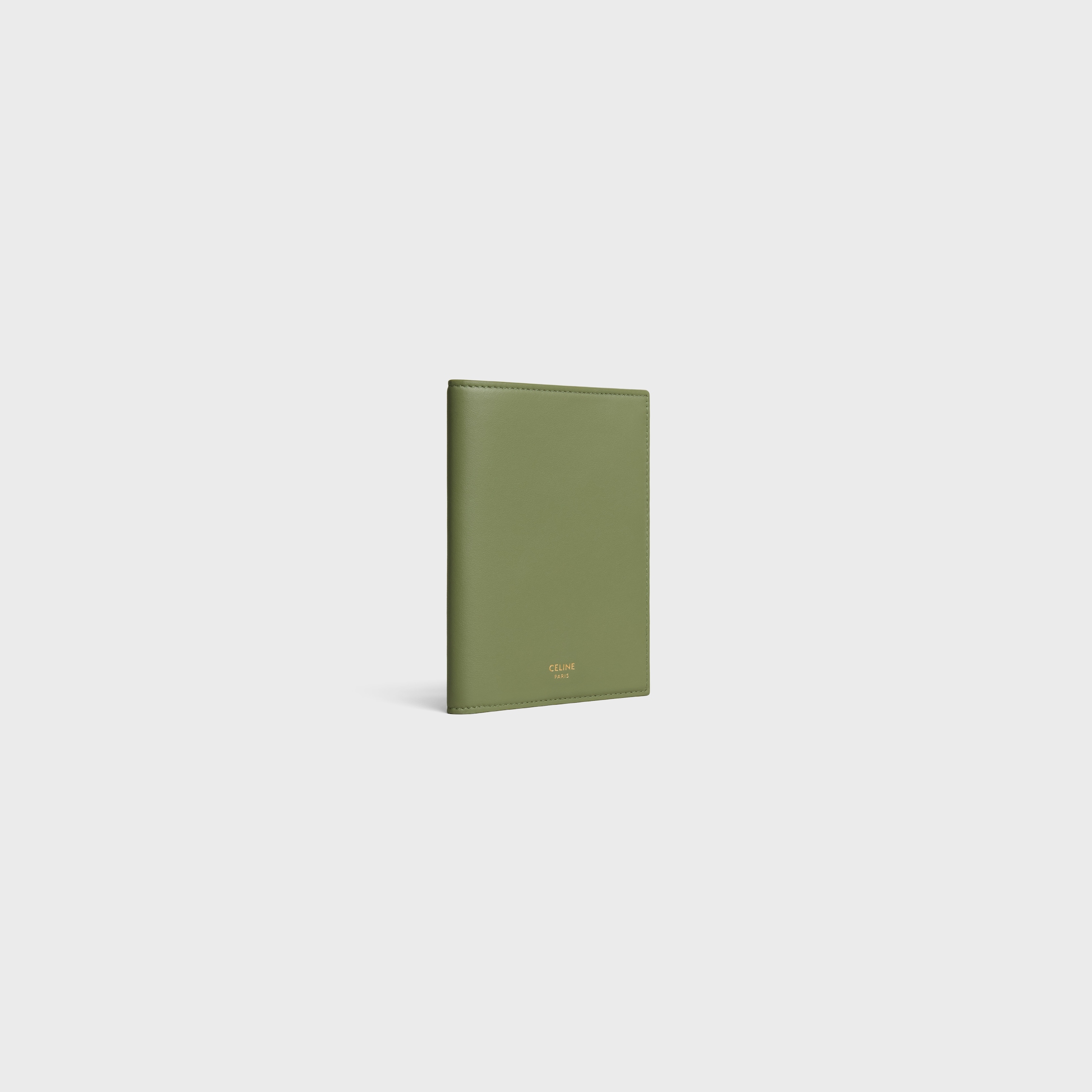 セリーヌ　ケース　オリーブグリーン PASSPORT COVER IN SMOOTH CALFSKIN - | CELINE