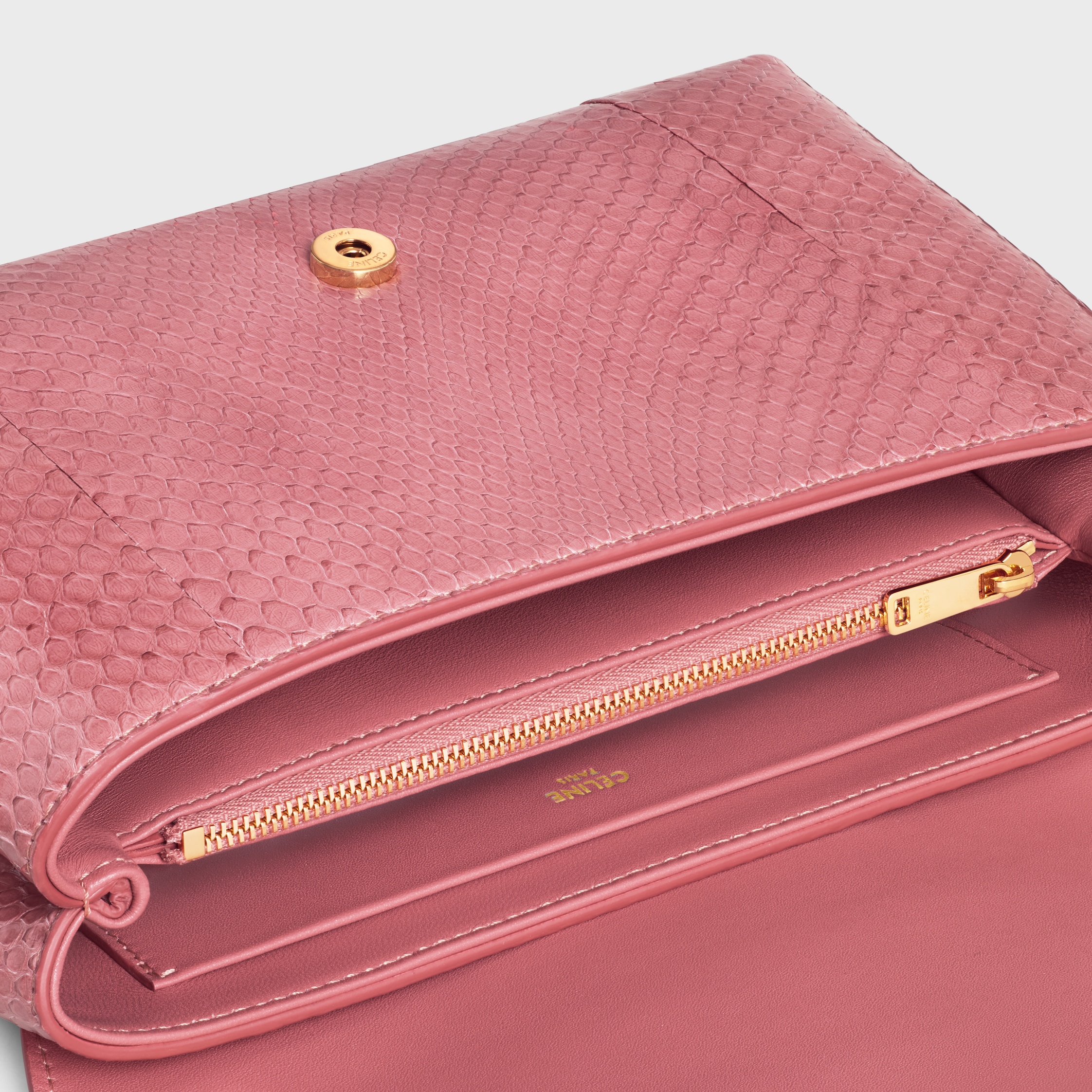 【VIPセール】CELINE 早い者勝ち！Python M Classic バッグ Celine Snakeskin Medium Classic Box Bag ○ Labellov ○ Buy