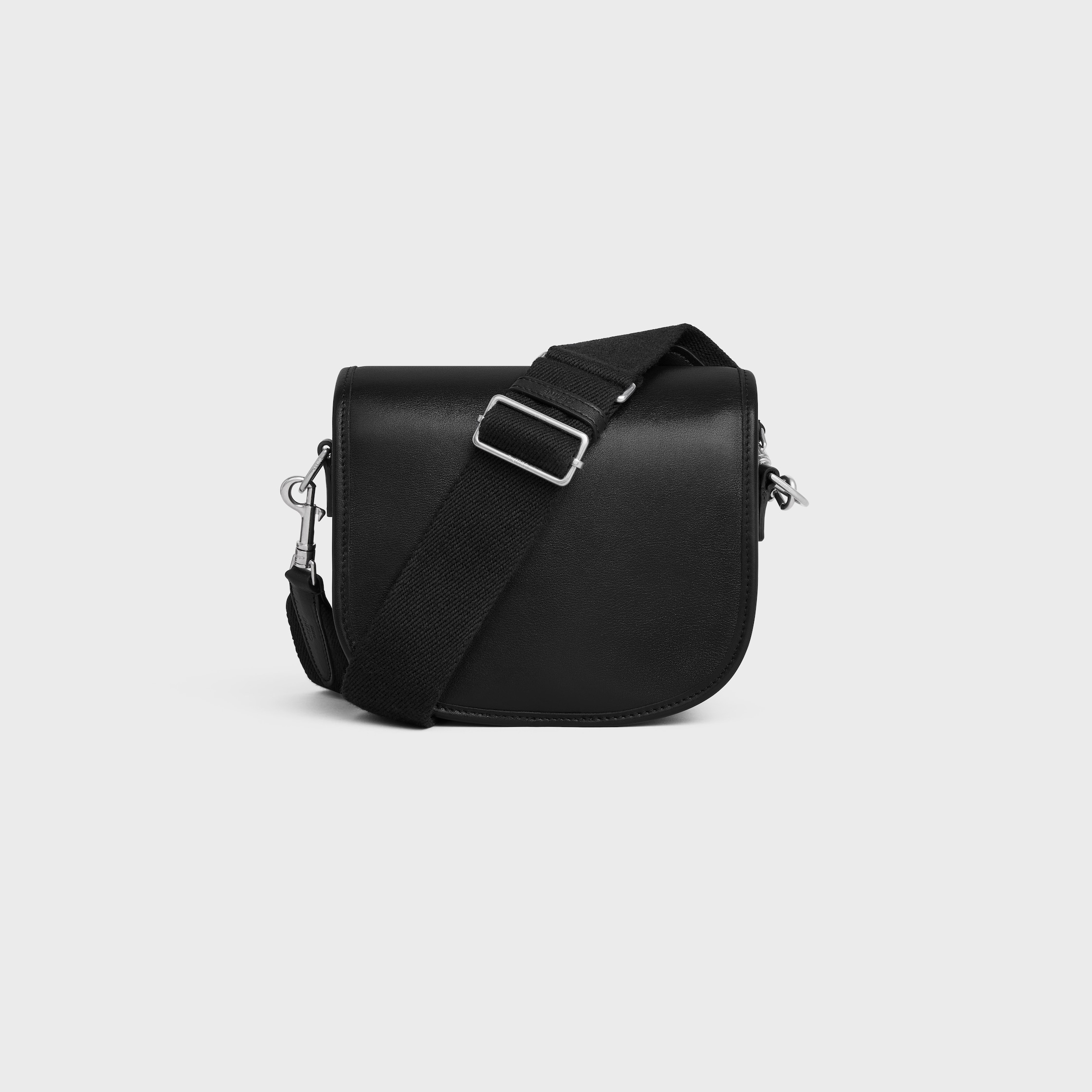 CELINE｜SHOULDER BAGS (MEDIUM BESACE TRIOMPHE IN SUPPLE MEDIUM BESACE TRIOMPHE IN SUPPLE NATURAL CALFSKIN - BLACK