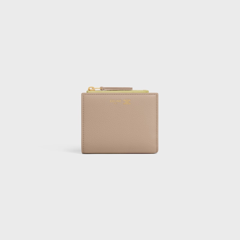 PORTEFEUILLE COMPACT TRIOMPHE STAMP VEAU SOUPLE GRAIN&eacute; - Safari/Citrus - PORTEFEUILLES - 1 | CELINE
